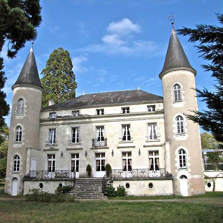 Chateau Les Vallees Tournon-Saint-Pierre Eksteriør billede